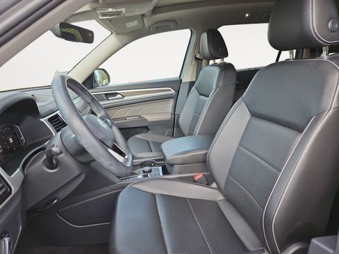 Used 2023 Volkswagen Atlas SEL AWD/4WD image 9