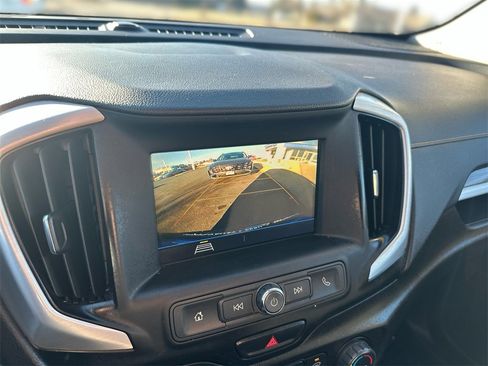 Used 2019 GMC Terrain SLE image 21