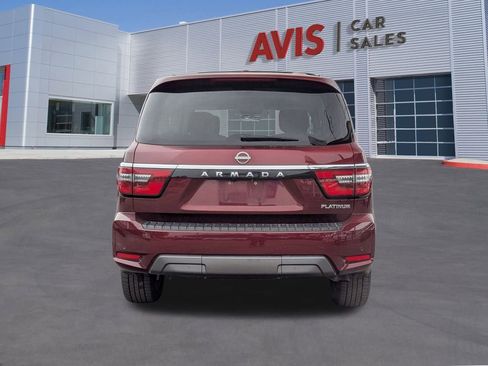 Used 2023 Nissan Armada Platinum w/ Captain's Chairs Package image 5