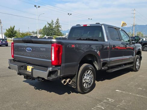 Certified 2025 Ford F350 XLT AWD/4WD image 6