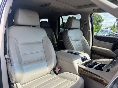 Used 2016 GMC Yukon Denali w/ Open Road Package AWD/4WD image 28
