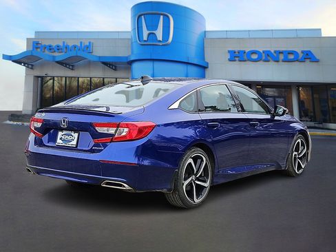 Used 2022 Honda Accord Sport image 7