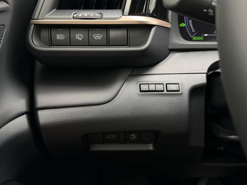 New 2026 Toyota Crown Signia AWD/4WD image 20