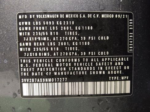 Used 2022 Volkswagen Tiguan SE image 33