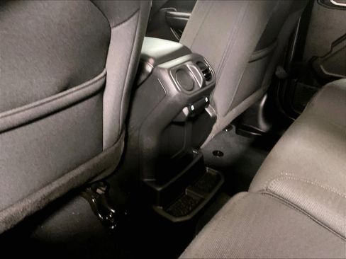 Used 2023 Jeep Wrangler Unlimited w/ Cold Weather Group image 27