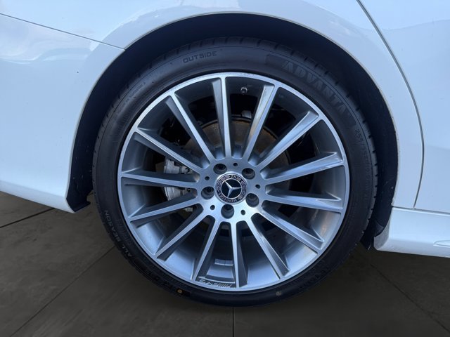 Used 2017 Mercedes-Benz C 300 Sedan image 9