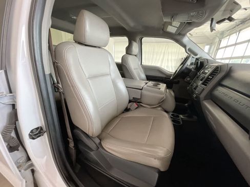 Used 2017 Ford F350 XL AWD/4WD image 22