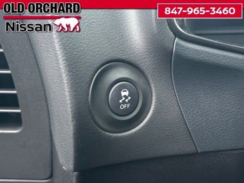 Used 2024 Nissan Z Performance w/ Floor Mat Package RWD image 12