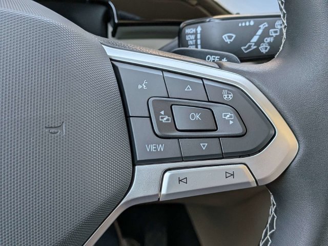 New 2026 Volkswagen Atlas SE FWD image 28