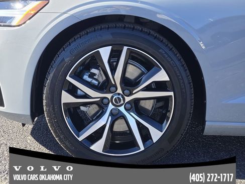 Certified 2025 Volvo S60 B5 Core w/ Protection Package Premier image 11