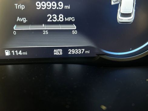 Used 2022 Genesis GV70 2.5T image 14