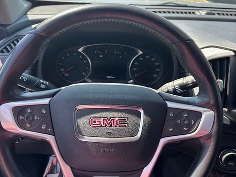 Certified 2021 GMC Terrain SLT w/ Elevation Edition AWD/4WD image 10