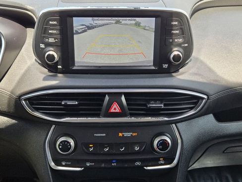 Used 2019 Hyundai Santa Fe SE AWD/4WD image 17