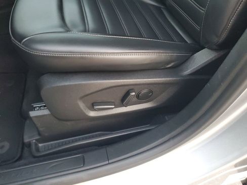 Used 2024 Ford Edge SEL image 19