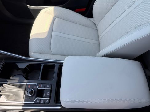 New 2025 Kia Sorento X-Line EX image 14