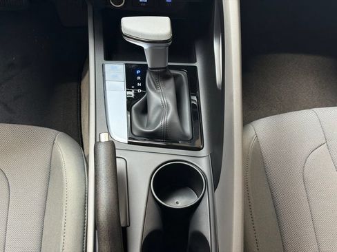 New 2026 Hyundai Elantra SE FWD image 16
