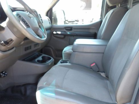 Used 2020 Nissan NV 2500 SV RWD image 17