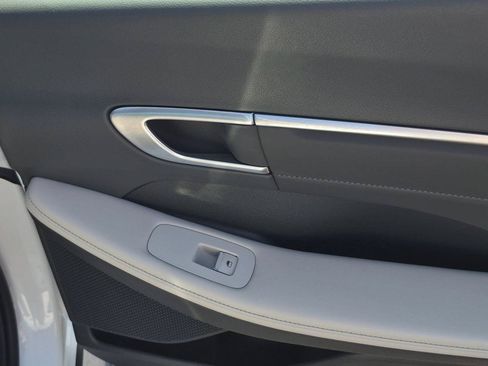 Used 2022 Hyundai Sonata Limited FWD image 29