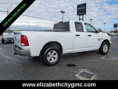 Used 2022 RAM 1500 Tradesman w/ Chrome Appearance Group image 4