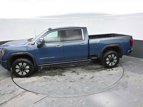 New 2026 GMC Sierra 2500 Denali w/ Denali Reserve Package image 28