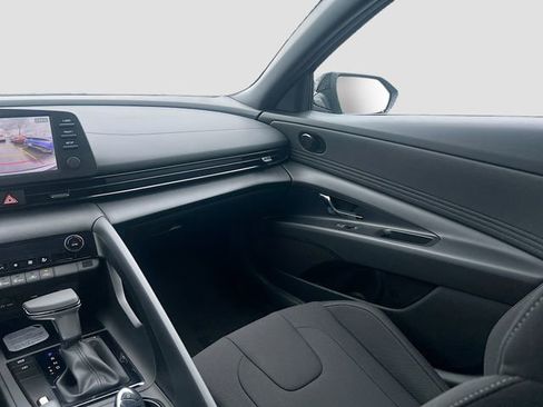 New 2026 Hyundai Elantra Sport image 21