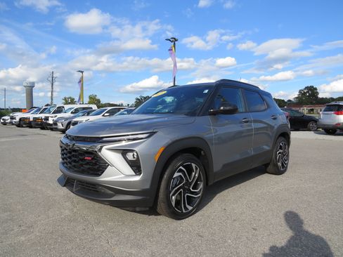 New 2026 Chevrolet TrailBlazer RS w/ Convenience Package FWD image 13