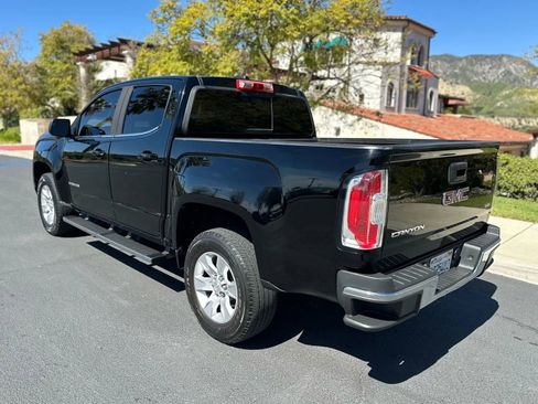 Used 2018 GMC Canyon SLE w/ SLE Convenience Package image 3