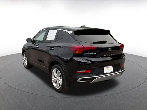 Used 2025 Buick Encore GX Preferred FWD image 11