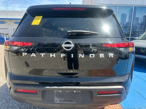 Used 2025 Nissan Pathfinder SV FWD image 38