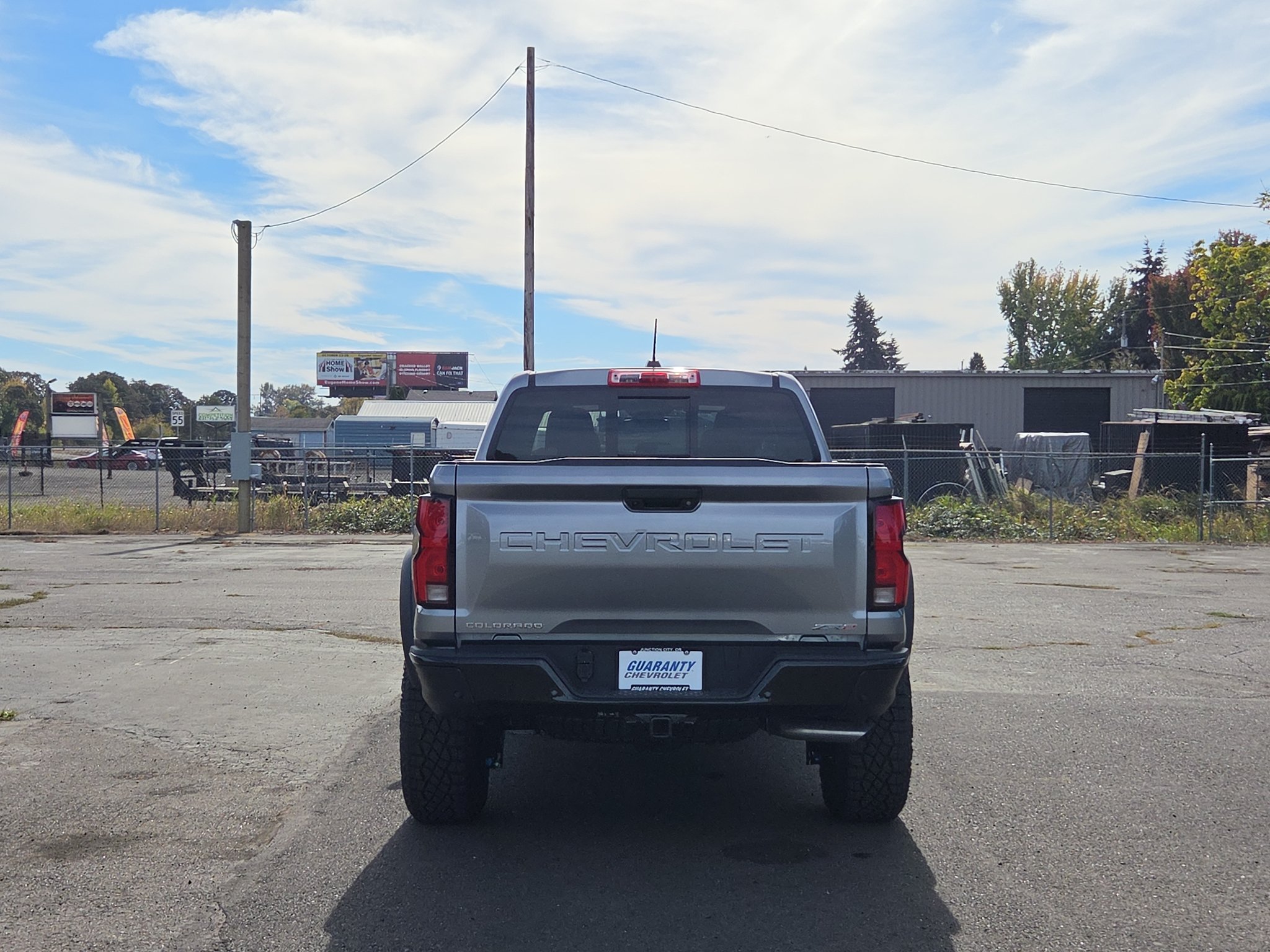 New 2026 Chevrolet Colorado ZR2 w/ Technology Package AWD/4WD image 6