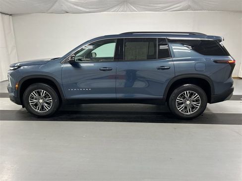 New 2026 Chevrolet Traverse LT w/ Driver Confidence Package image 5