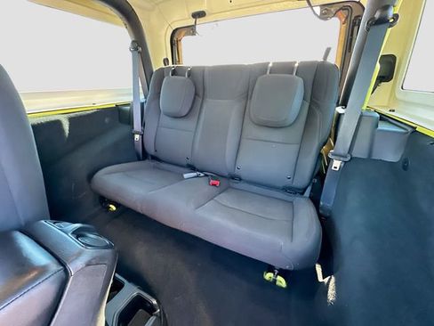 Used 2023 Jeep Wrangler Sport S image 23