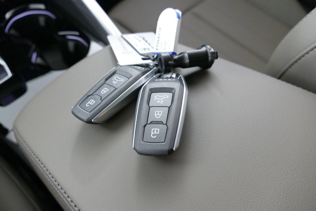 New 2026 Audi Q5 2.0T AWD/4WD image 21