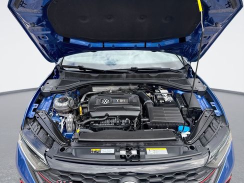 Used 2024 Volkswagen Jetta GLI 40th Anniversary Edition FWD image 17