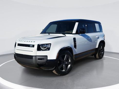 New 2026 Land Rover Defender 110 V8 image 1