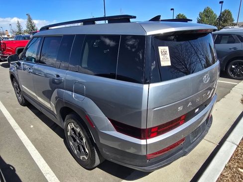 Used 2025 Hyundai Santa Fe SEL image 11