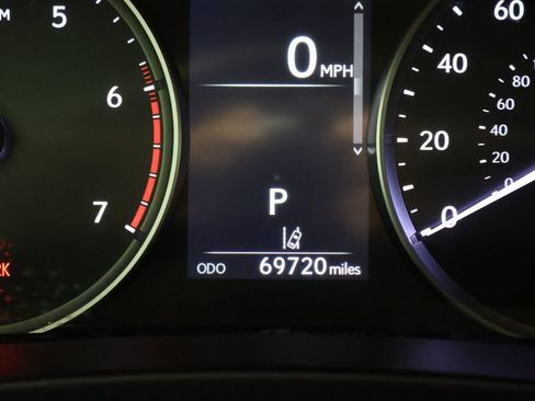 Used 2021 Lexus IS 300 w/ Comfort Package RWD image 17
