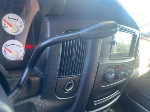 Used 2005 Dodge Ram 1500 Truck SLT image 54