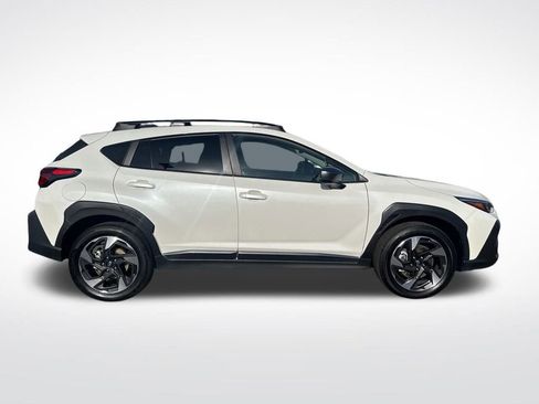 Certified 2025 Subaru Crosstrek 2.5i Limited w/ Crosstrek Mirror Package image 8