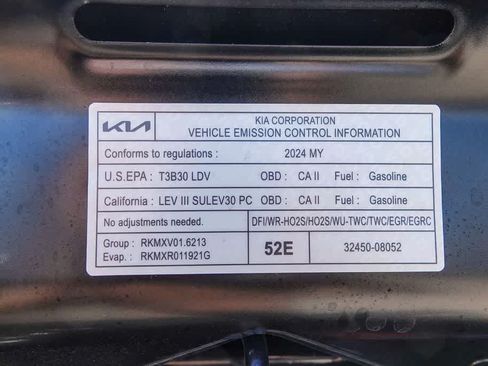 Certified 2024 Kia Niro EX FWD image 28