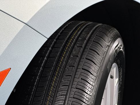 Used 2022 Chevrolet Equinox LT image 46