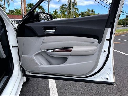 Used 2015 Acura TLX V6 w/ Technology Package image 19