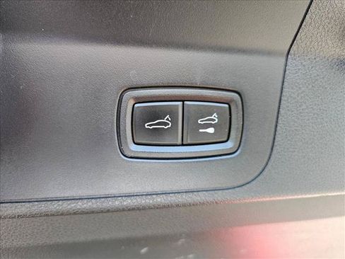 Used 2023 Porsche Panamera Platinum Edition RWD image 7