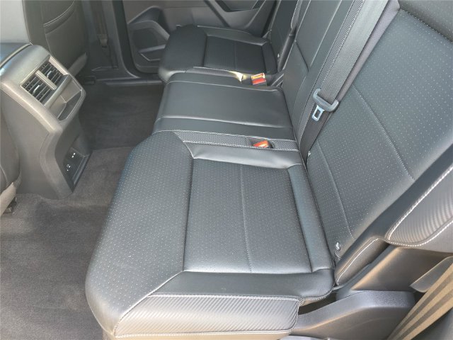 Used 2022 Volkswagen Atlas Cross Sport SE FWD image 12