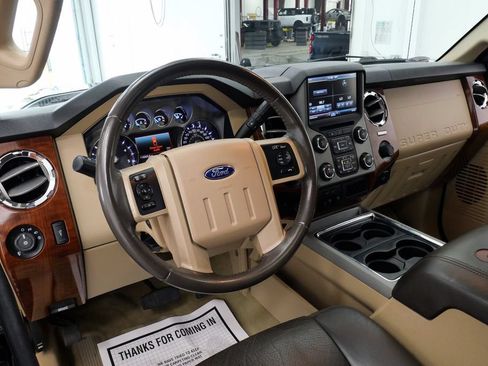 Used 2016 Ford F350 King Ranch w/ King Ranch w/Chrome Package AWD/4WD image 12