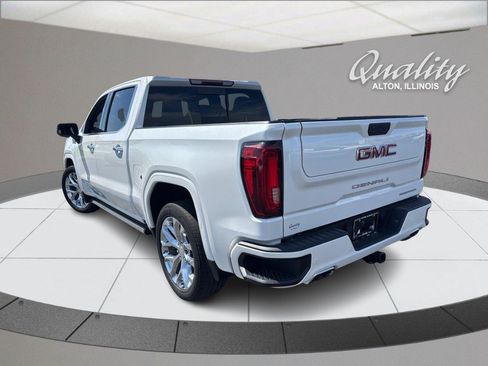 Used 2022 GMC Sierra 1500 Denali w/ Denali Premium Package AWD/4WD image 6