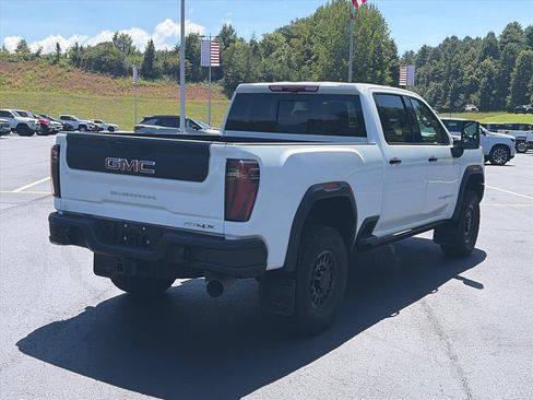 Used 2025 GMC Sierra 2500 AT4X w/ AT4X AEV Edition AWD/4WD image 4