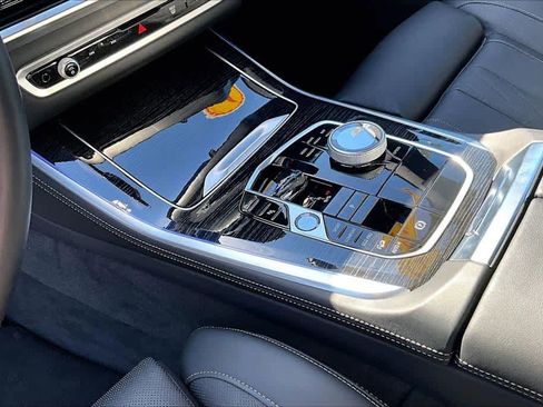 Used 2025 BMW X5 xDrive40i image 25