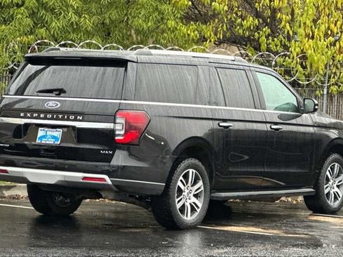 Used 2024 Ford Expedition Max Limited image 3