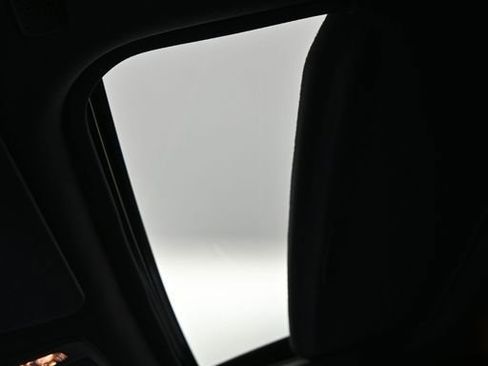 Certified 2023 Toyota Sienna XSE w/ XSE Plus Package image 18